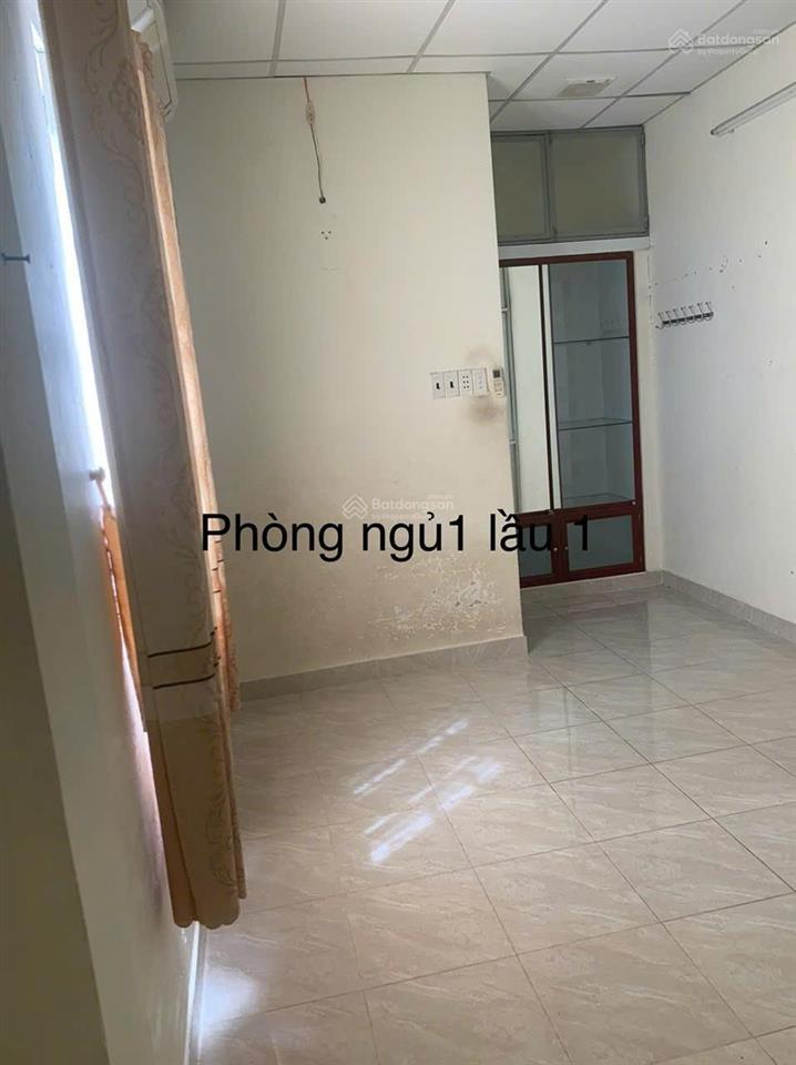 Bán nhà hẻm 77 đường chuyên dùng 9, dt 7x21,5m, cn 150m, nhà cấp 4 lửng đúc giả, 3pn, 2wc, giá 6tỷ6