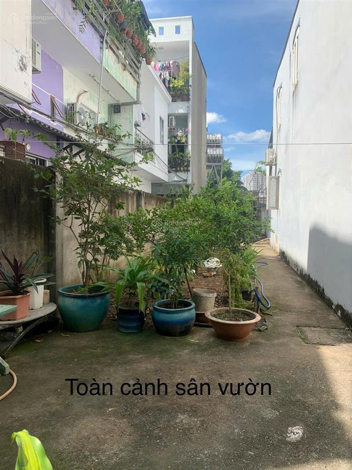 Bán nhà hẻm 77 đường chuyên dùng 9, dt 7x21,5m, cn 150m, nhà cấp 4 lửng đúc giả, 3pn, 2wc, giá 6tỷ6