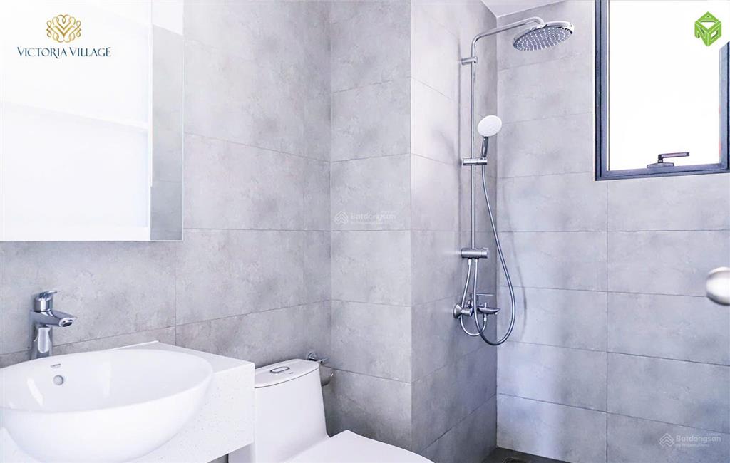 Tin thiệt  căn 2pn2wc giá 6.3 tỷ  hướng sông sài gòn
