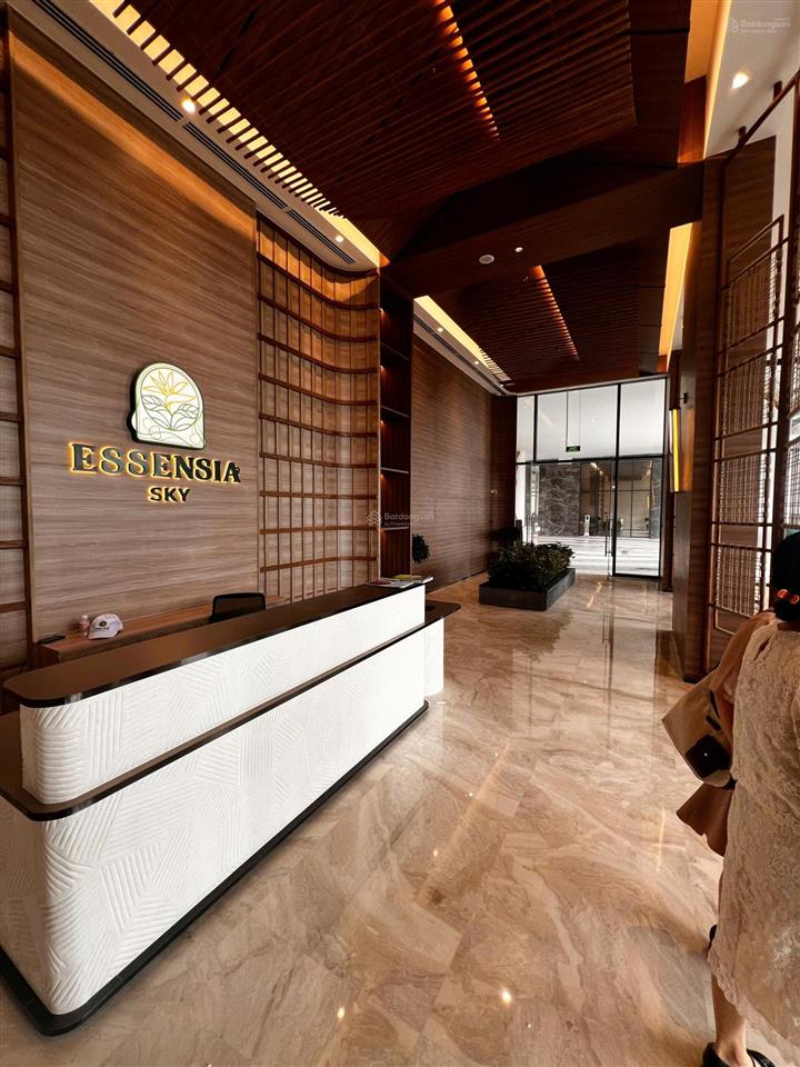 Căn 3pn  căn góc 119m2  view hồ bơi  giá bán 8.83 tỷ