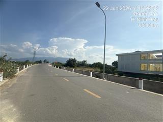 Bán lô đất hiệp thạnh  ninh bình  ninh hoà. diện tích 173,1 m2 có 120m thổ cư, ngang 6,5m 590tr