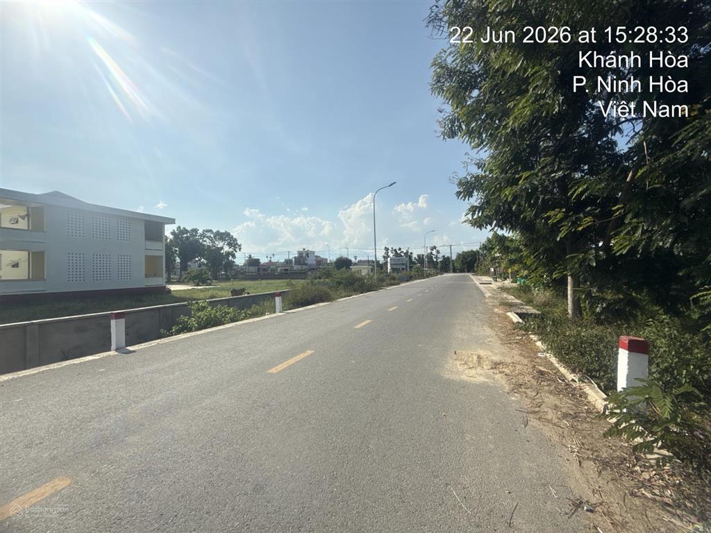 Bán lô đất hiệp thạnh  ninh bình  ninh hoà. diện tích 173,1 m2 có 120m thổ cư, ngang 6,5m 590tr