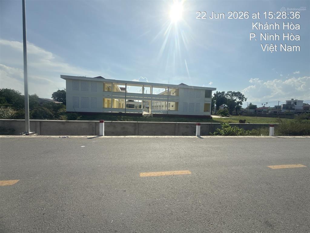 Bán lô đất hiệp thạnh  ninh bình  ninh hoà. diện tích 173,1 m2 có 120m thổ cư, ngang 6,5m 590tr