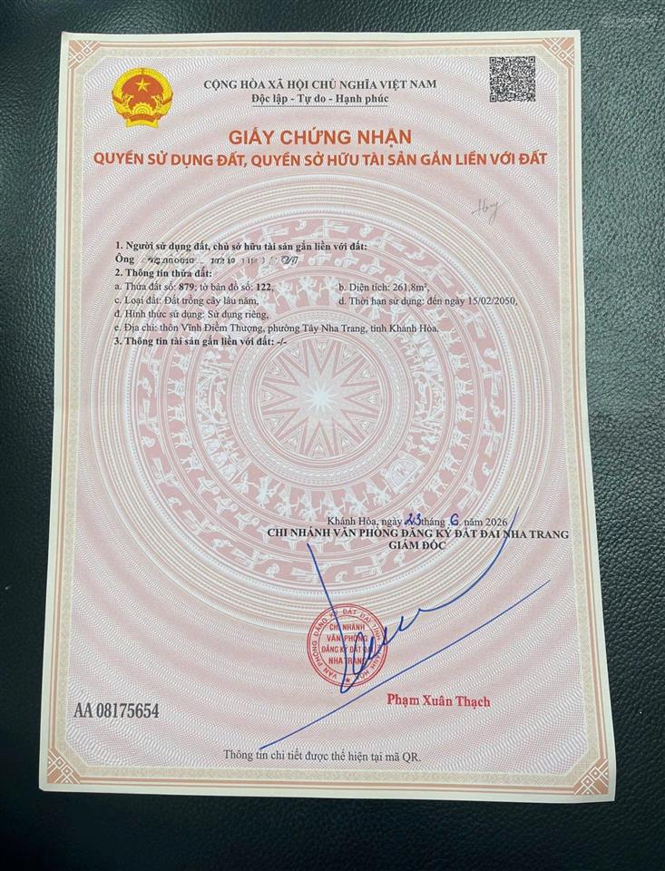 Gấp 3tỷ 090 (không thương lượng ạ). 11,8triệu/m2 đất dân cắt bán dt 262m2 ngang 15m
