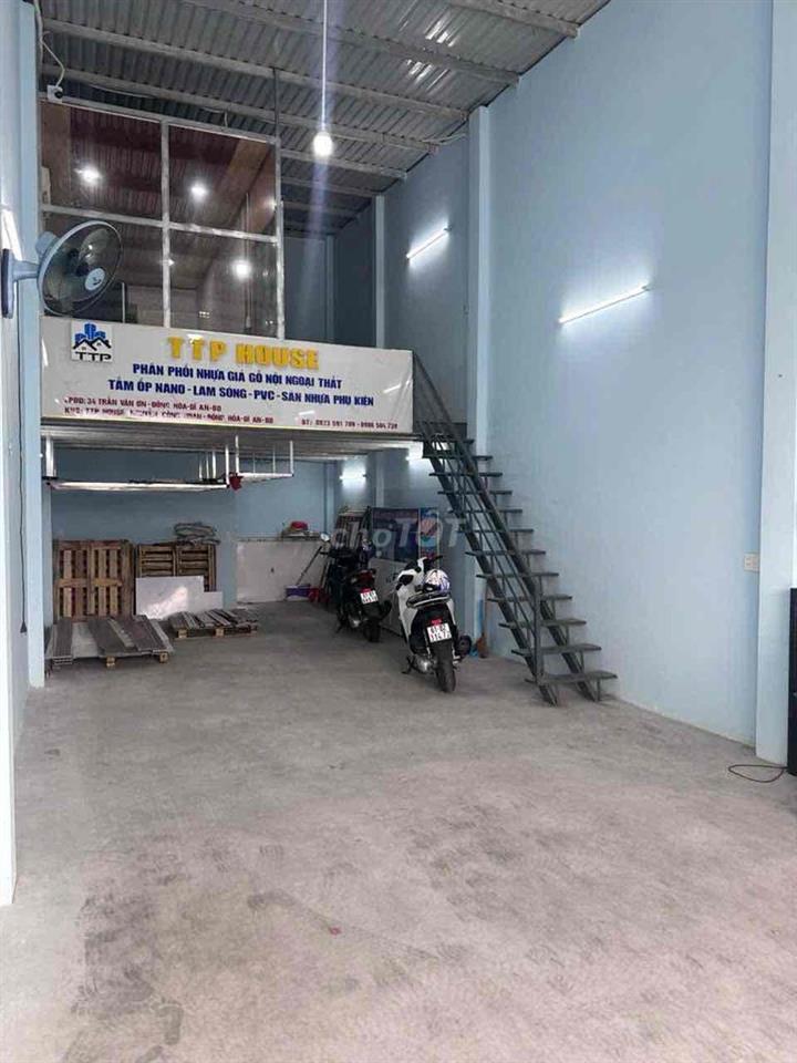 Bán gấp đất mặt tiền tặng kho ngay trường học các cấp Đông Hoà TPHCM