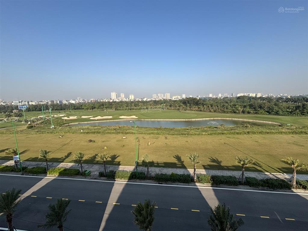 Bán bt đơn lập tinh hoa 2 lô 58 hướng tb 365,5m2 đất xd 921,3m2 thô view giữa vườn hoa lớn 135 tỷ