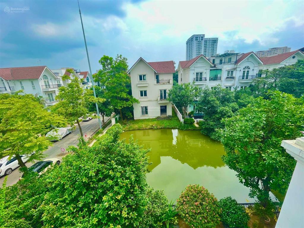 Bán bt bằng lăng 05  10 hướng tn, diện tích 345m2 xd 623m2 view ngã 3 sông rộng, giá 98tỷ bao phí