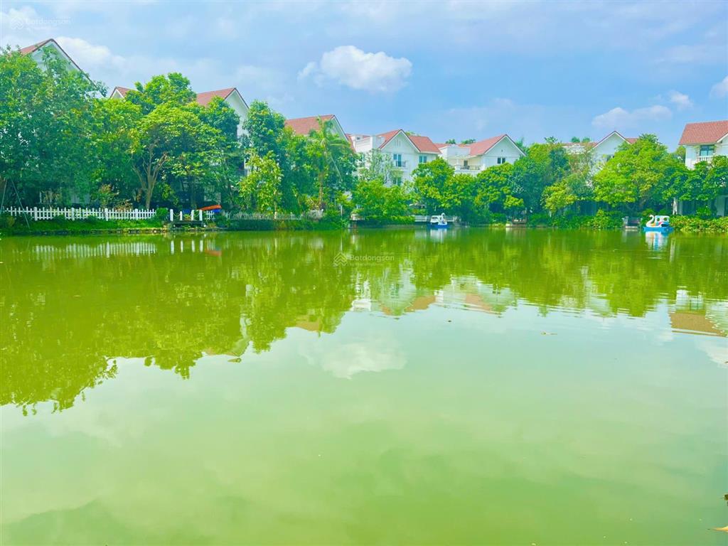 Bán bt bằng lăng 05  10 hướng tn, diện tích 345m2 xd 623m2 view ngã 3 sông rộng, giá 98tỷ bao phí
