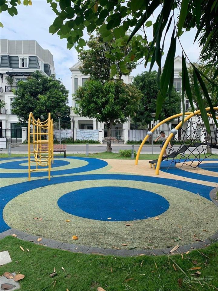 Cho thuê biệt thự hoa phượng 04  33 435m2 đất vị trí trung tâm hoàn thiện full nội thất 50tr/tháng