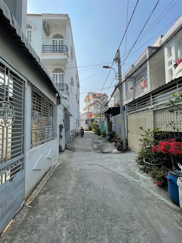Bán nhà 1 sẹc 50m ra nguyễn duy trinh, p. long trường, quận 9 cũ