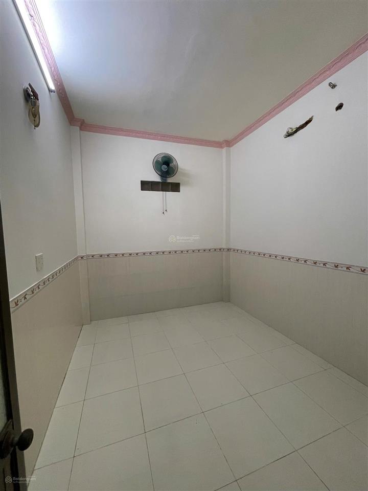 Bán nhà 1 sẹc 50m ra nguyễn duy trinh, p. long trường, quận 9 cũ