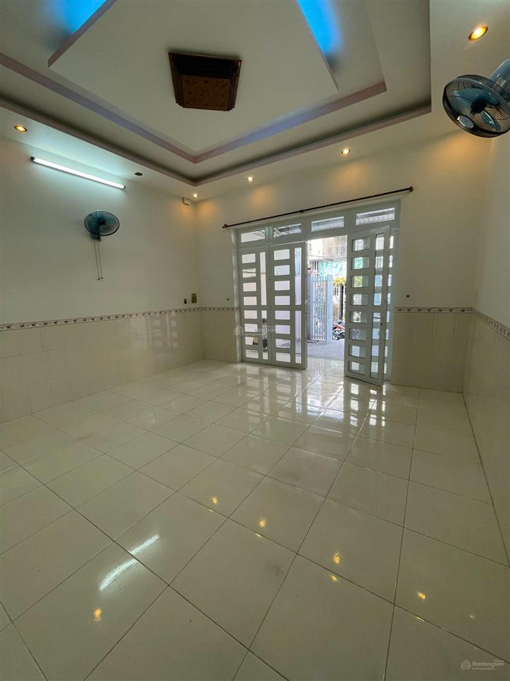 Bán nhà 1 sẹc 50m ra nguyễn duy trinh, p. long trường, quận 9 cũ