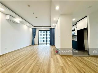 Cần cho thuê căn hộ 114m2 đã hoàn thiện cơ bản  giá chỉ 12 triệu/tháng.