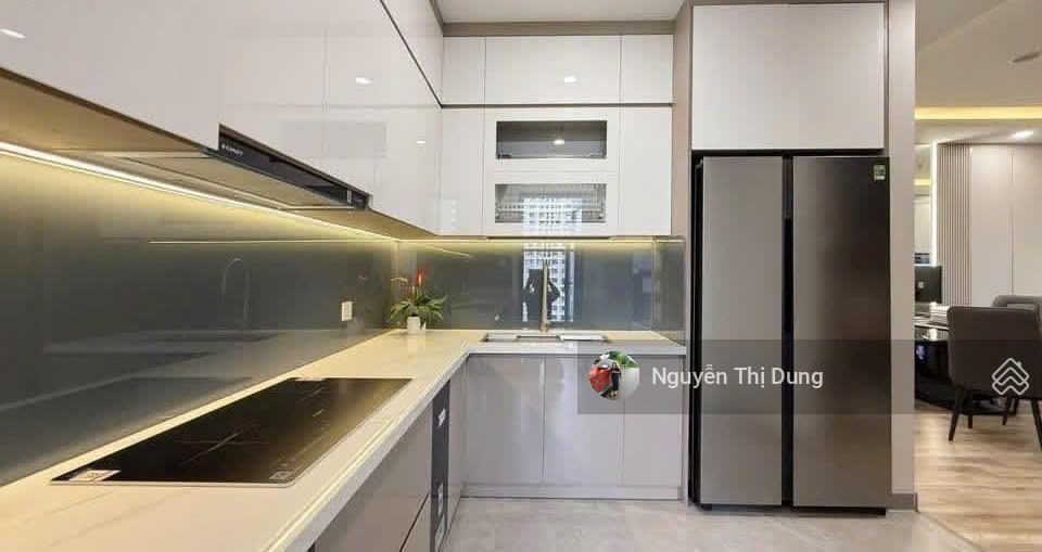 Bán căn hộ the wisteria 136m2 full nội thất cao cấp  9.5 tỷ ban công đông nam giá siêu hời!