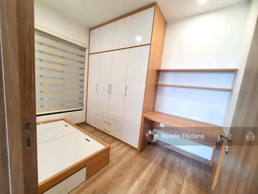 Cần bán căn 100m2  full nội thất  giá chỉ 7 tỷ bao phí.