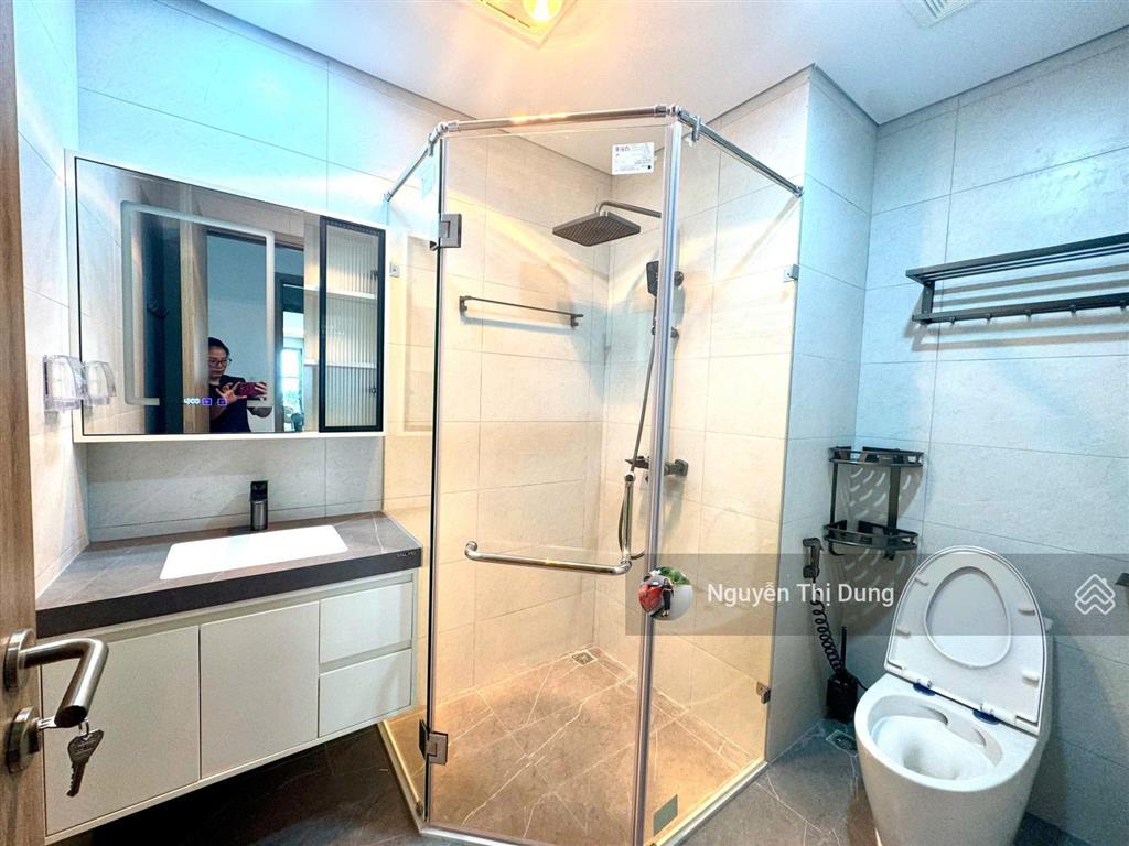 Em dung chuyên hỗ trợ mua bán ch chung cư wisteria  có hỗ trợ ngân hàng  sẵn sổ, giao dịch ngay 