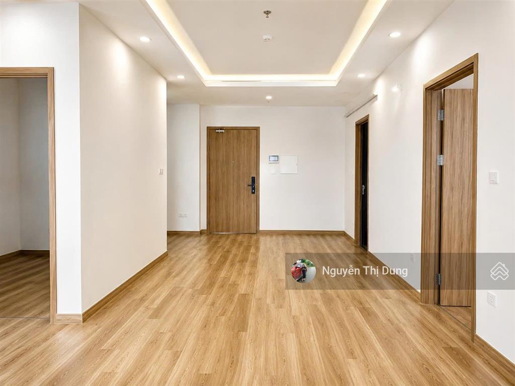 Chủ nhà cần bán căn hộ 136m² chỉ 8.5 tỷ bao phí  đã có full nội thất cao cấp, điều hòa âm trần.