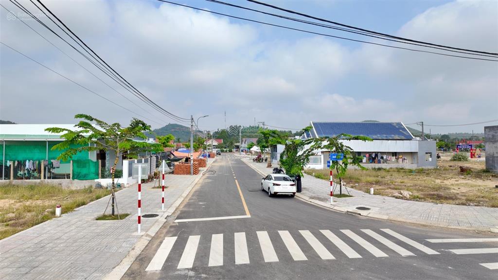 Bán đất tái định cư hà thanh 2 150m2 nút giao cao tốc cửa ngõ cảng nam vân phong giá 1 tỷ 550