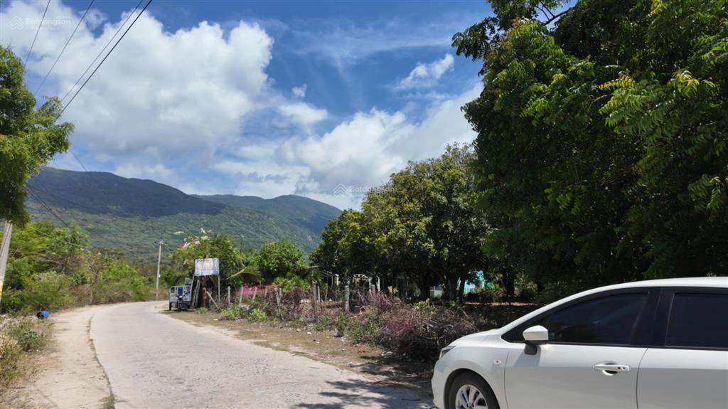 Đất sát biển ninh vân, ninh hoà 5050m2 có thổ cư xây homstsay cực đẹp, giá đầu tư rất rẻ chỉ 5tr/m