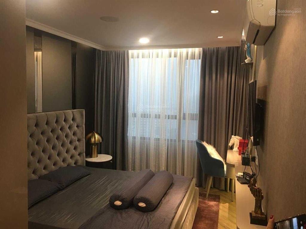 Chính chủ bán gấp căn hộ 2 phòng ngủ everrich infinity quận 5 80m2 full nội thất.  0927 287 ***