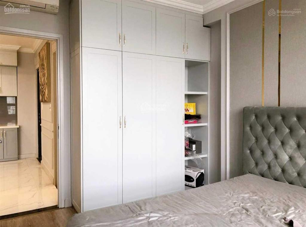 Chính chủ bán gấp căn hộ 2 phòng ngủ everrich infinity quận 5 80m2 full nội thất.  0927 287 ***