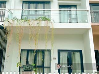 Chủ kẹt tiền cần bán căn nhà đã hoàn thiện, đang có hợp đồng thuê sẵn, cạnh trường đại học việt đức