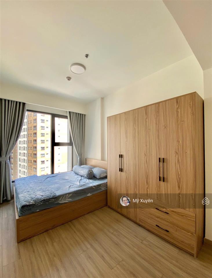 Bán ch chỉ 2,9 tỷ  full nội thất  2pn  tầng trung  sẵn hđ thuê 13 triệu