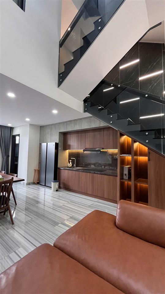 Cho thuê biệt thự cao cấp the standard  khu compound khép kín  đầy đủ nội thất  bao phí quản lý