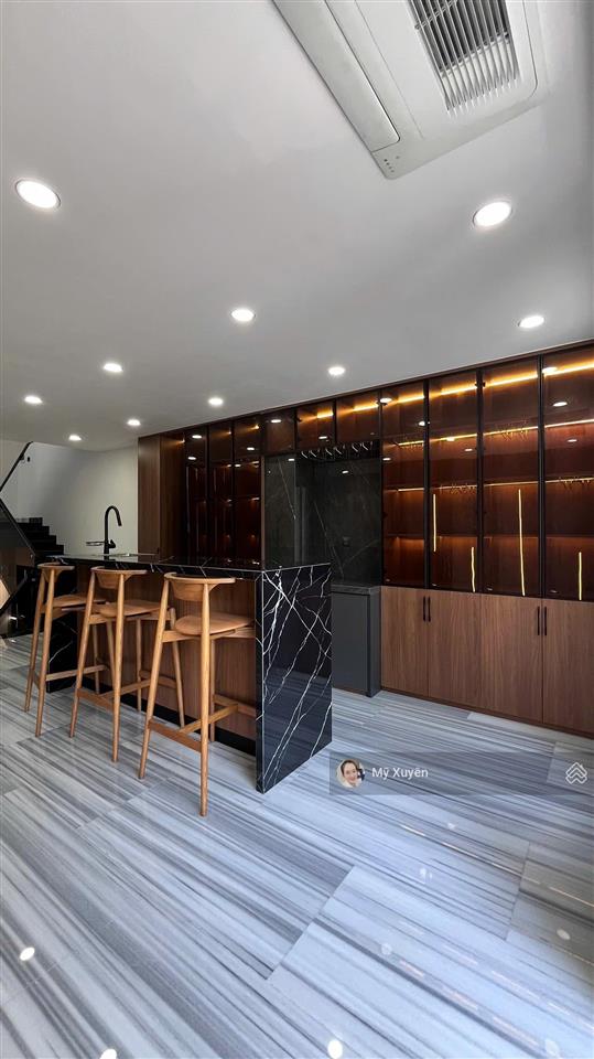 Cho thuê biệt thự cao cấp the standard  khu compound khép kín  đầy đủ nội thất  bao phí quản lý
