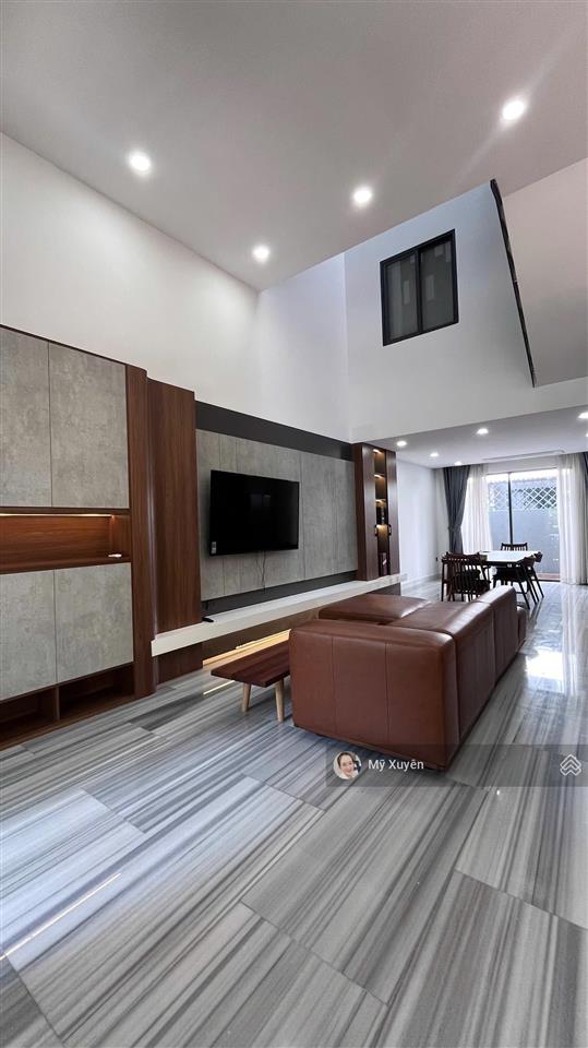 Cho thuê biệt thự cao cấp the standard  khu compound khép kín  đầy đủ nội thất  bao phí quản lý