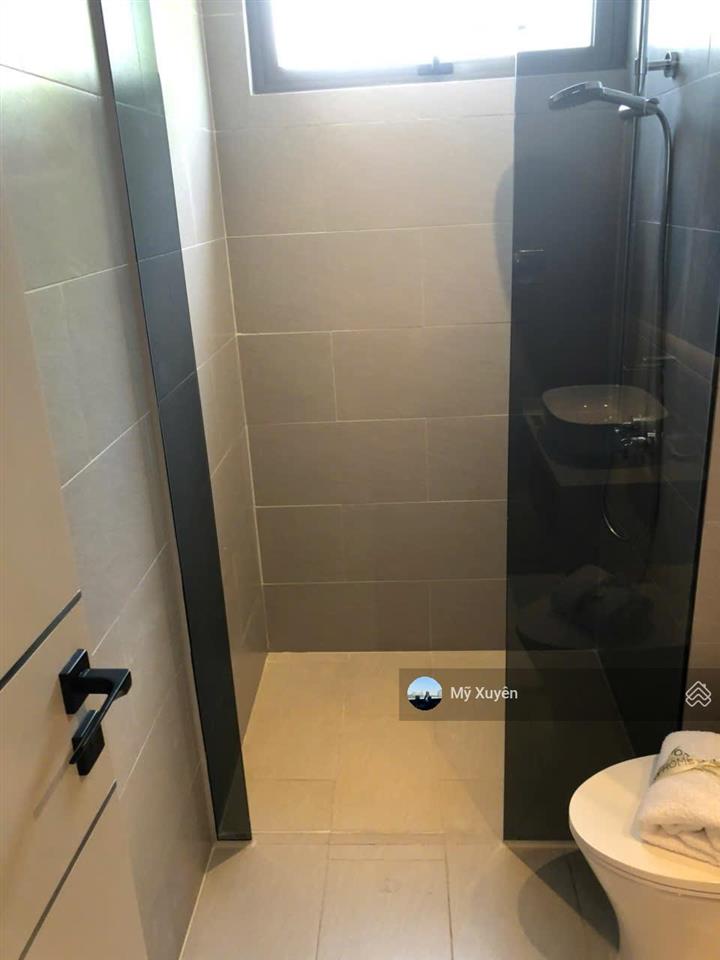Bán căn nhà phố standard view hồ bơi  full nội thất cao cấp giá 6,5 tỷ