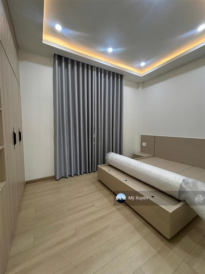 Cho thuê nhà phố the orchard  sycamore bình dương  đầy đủ nội thất  4 phòng ngủ