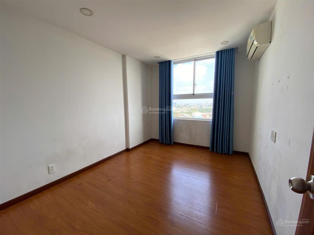Bán nhanh căn hộ 46m2 samsora gần metro số 1, có sổ sẵn, giá chỉ 1,280 tỷ/căn  0932 013 ***