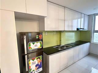 Cần cho thuê căn góc samsora 2pn 2wc có ban công 2 mặt tiền full nt 7tr/tháng