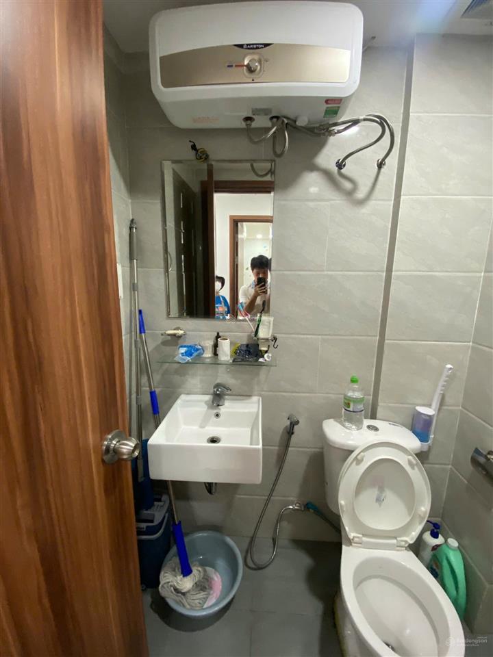 Bán nhanh căn hộ 57m2 full nt nhà mới, sổ sẵn. giá 1.650 tỷ 2pn 2wc samsora gần metro  0932 013 ***