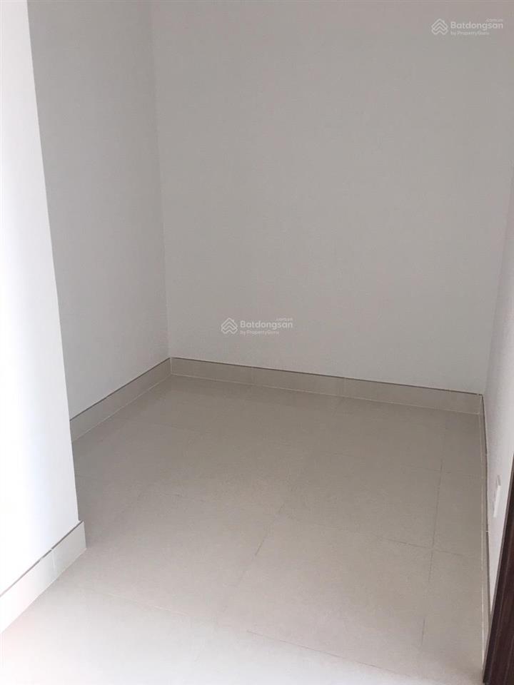 Bán nhanh căn hộ 46m2 samsora sổ sẵn công chứng ngay giá bán nhanh 1.270 tỷ bao thuế 0932 013 ***