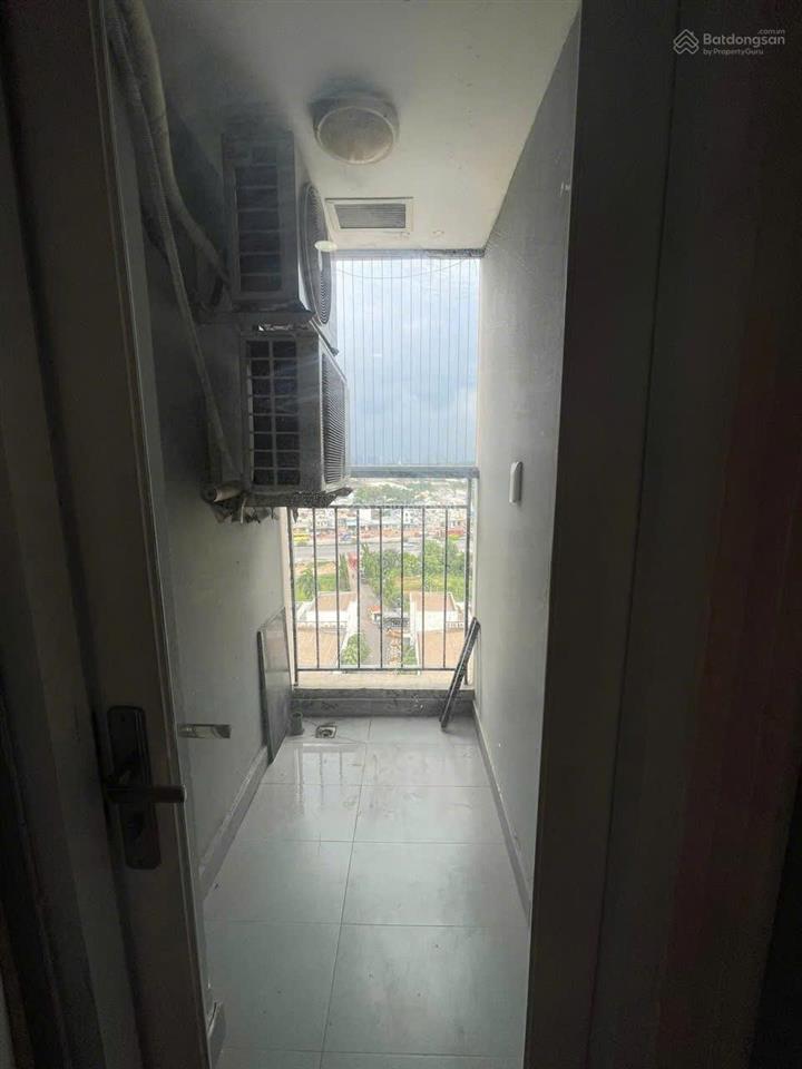 Bán căn hộ samsora 34m2 1pn1wc có logia, sổ sẵn, công chứng nhanh, cho vay