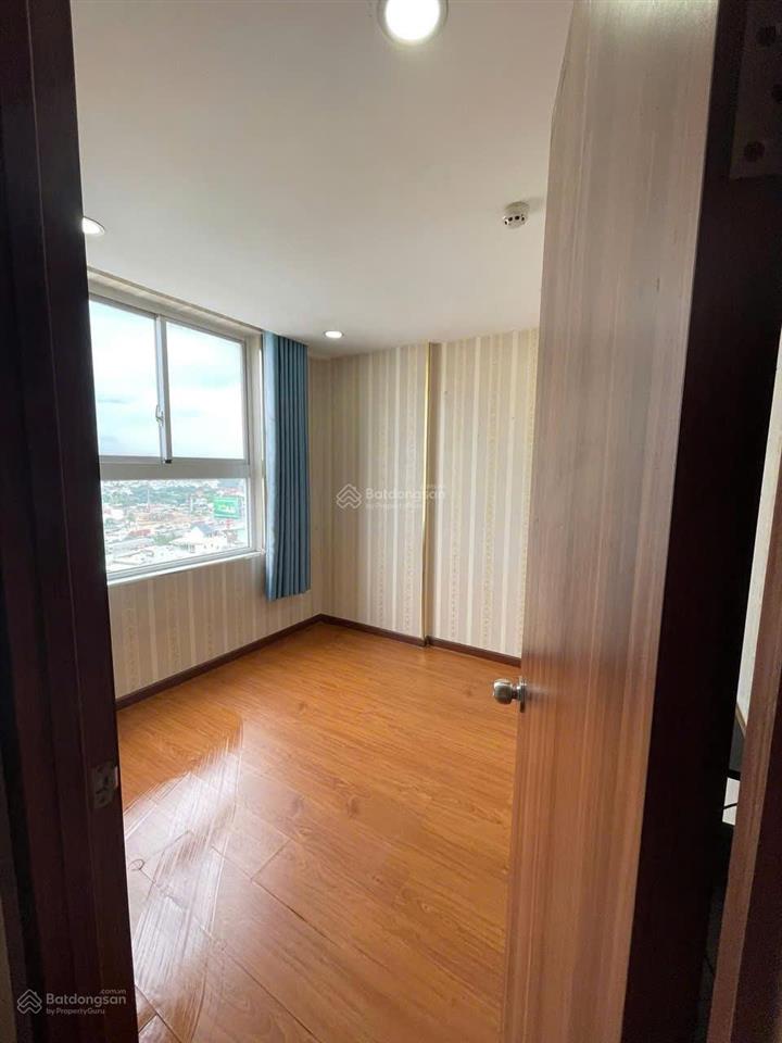Bán căn hộ samsora 34m2 1pn1wc có logia, sổ sẵn, công chứng nhanh, cho vay
