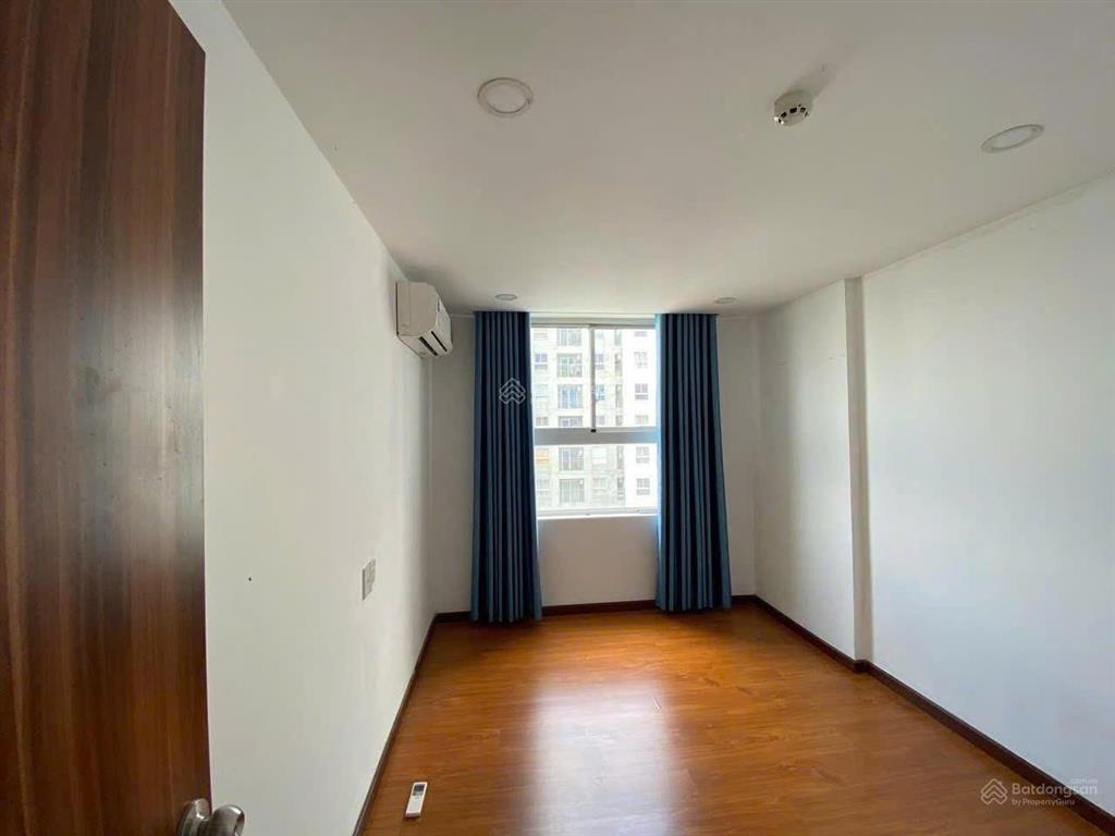 Chính chủ kẹt tiền cần bán gấp căn hộ samsora 46m2 đã có sổ hồng riêngo932o13216