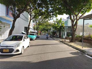 Bán nhà 2 mặt tiền đường, thuộc tái định cư đất lành tp nha trang