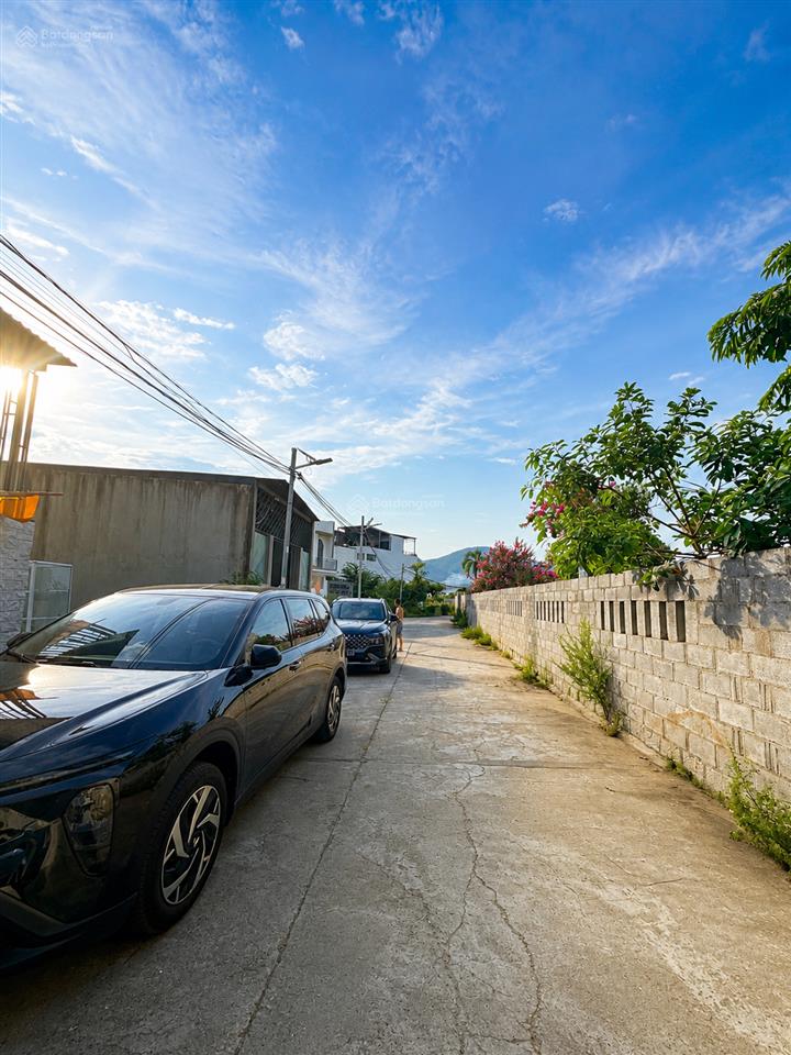Bán đất đường 6m, phú trung, vĩnh thạnh nha trang. giá 1 tỷ 750. phù hợp xây nhà an cư