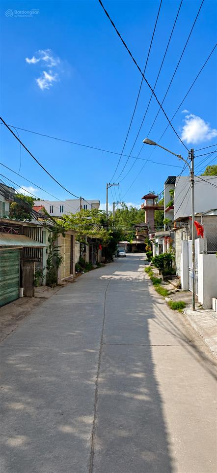 Đất mặt tiền ngô đến ngay suối khoáng nóng tháp bà tp nha trang. 988.9m2 giá 8 tỷ