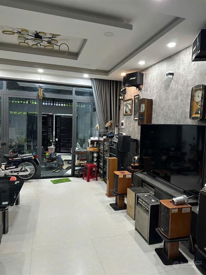 7,9 tỷ. nhà 3 tầng đường nội bộ mỹ gia, gói 5, tp nha trang