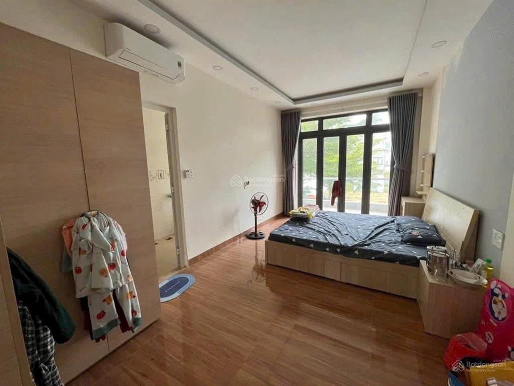 Nhà 3 tầng gói 5 mỹ gia tp nha trang. đường nội bộ rộng 14m. giá chỉ 7 tỷ
