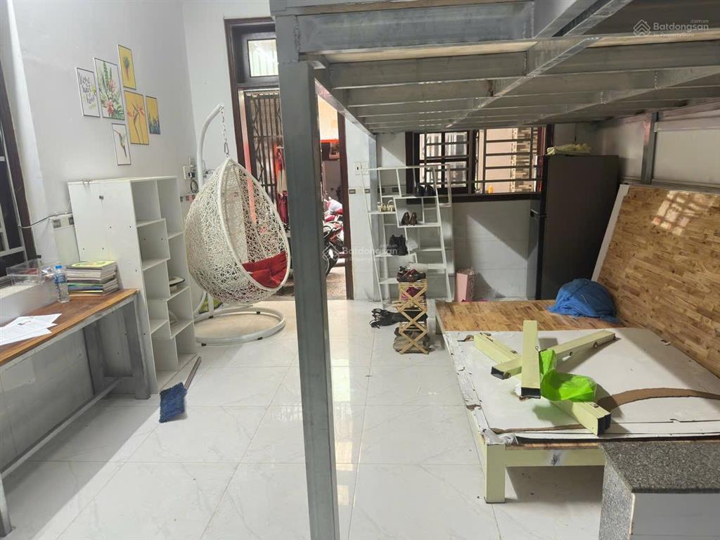 Bán nhà sau căn mt trần bá giao, p5, dt 5x11m, trệt, 2 lầu, st