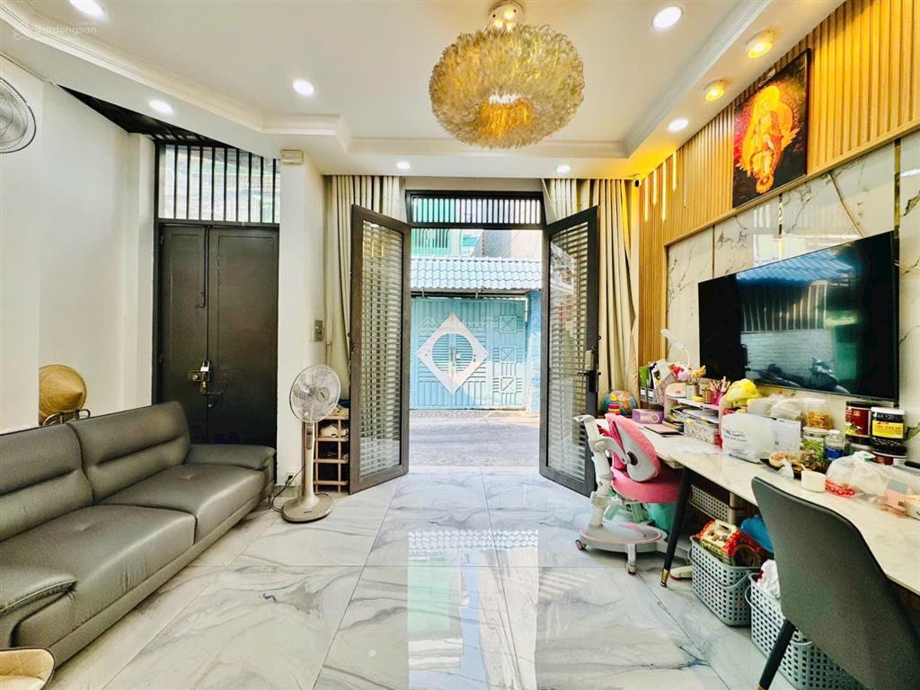 Bán nhà mặt tiền đường số 1, f.hạnh thông,gv, dt 35m2( 4.8x8m),trệt + lầu.