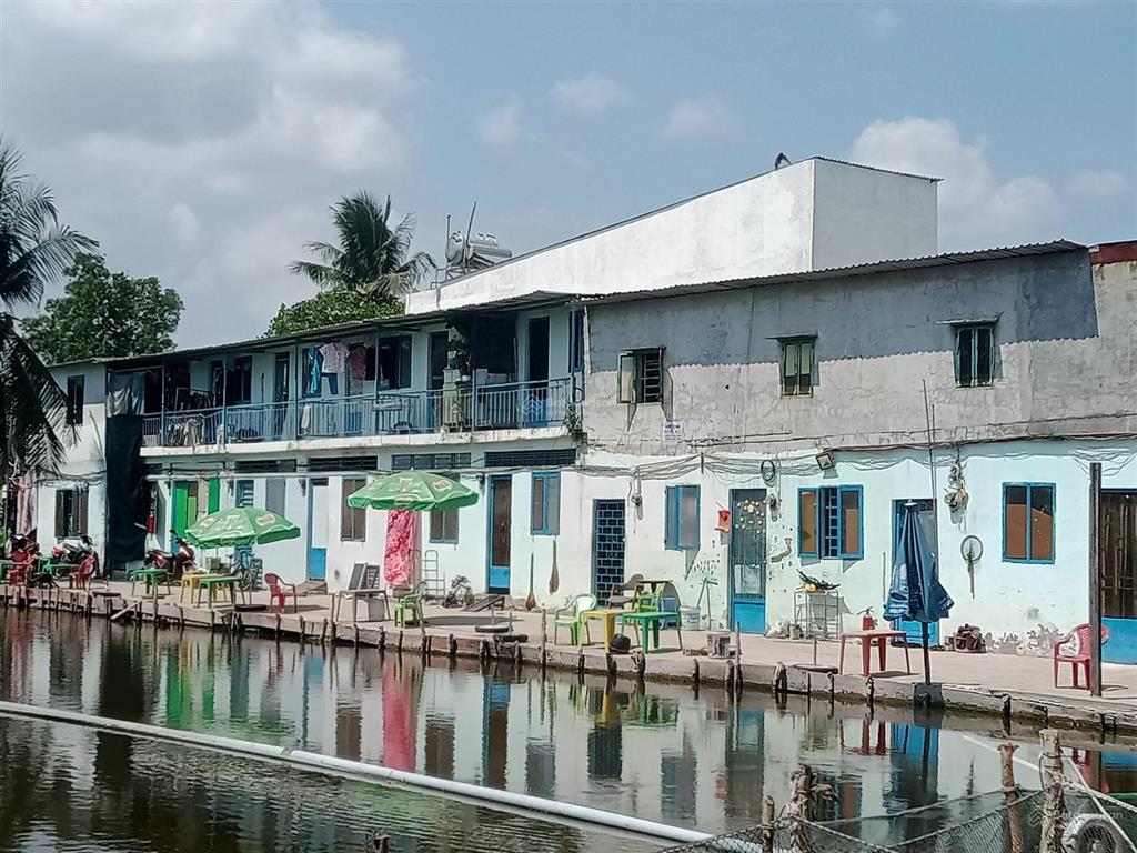 Cần cho thuê hoặc cho thuê phòng trọ giá thuê 2,5 triệu/th hẻm 558 bình quới p28 bình thạnh