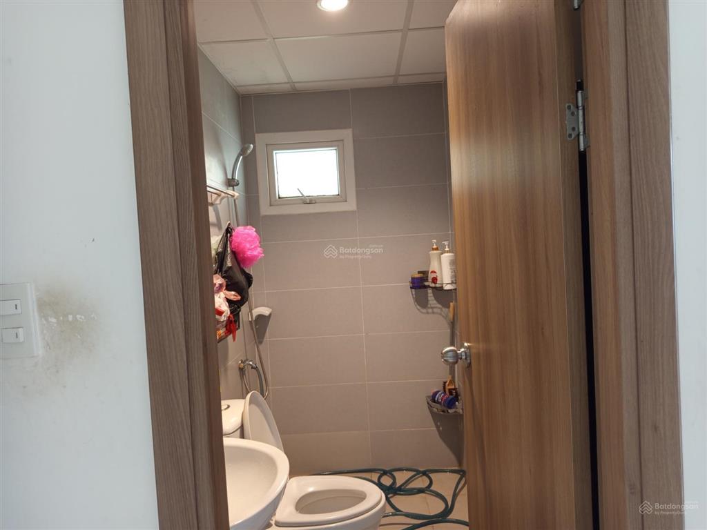 Bán căn hộ block a chung cư bộ công an, 72 m2 2pn tầng cao view đẹp chính chủ 5.2 tỷ