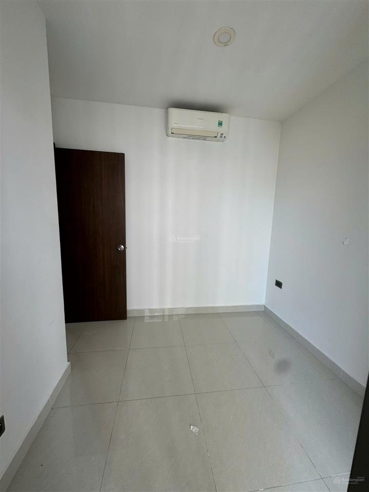 Hàng hiếm! cần bán officetel saigon royal 2 phòng ngủ 1wc, 58m2, giá 6.3 tỷ
