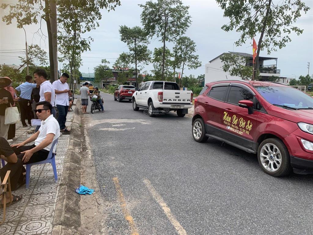 Chính chủ cần bán gấp lô đất đấu giá tây giang 1